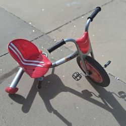 Razor FlashRider 360 Sparking Trike