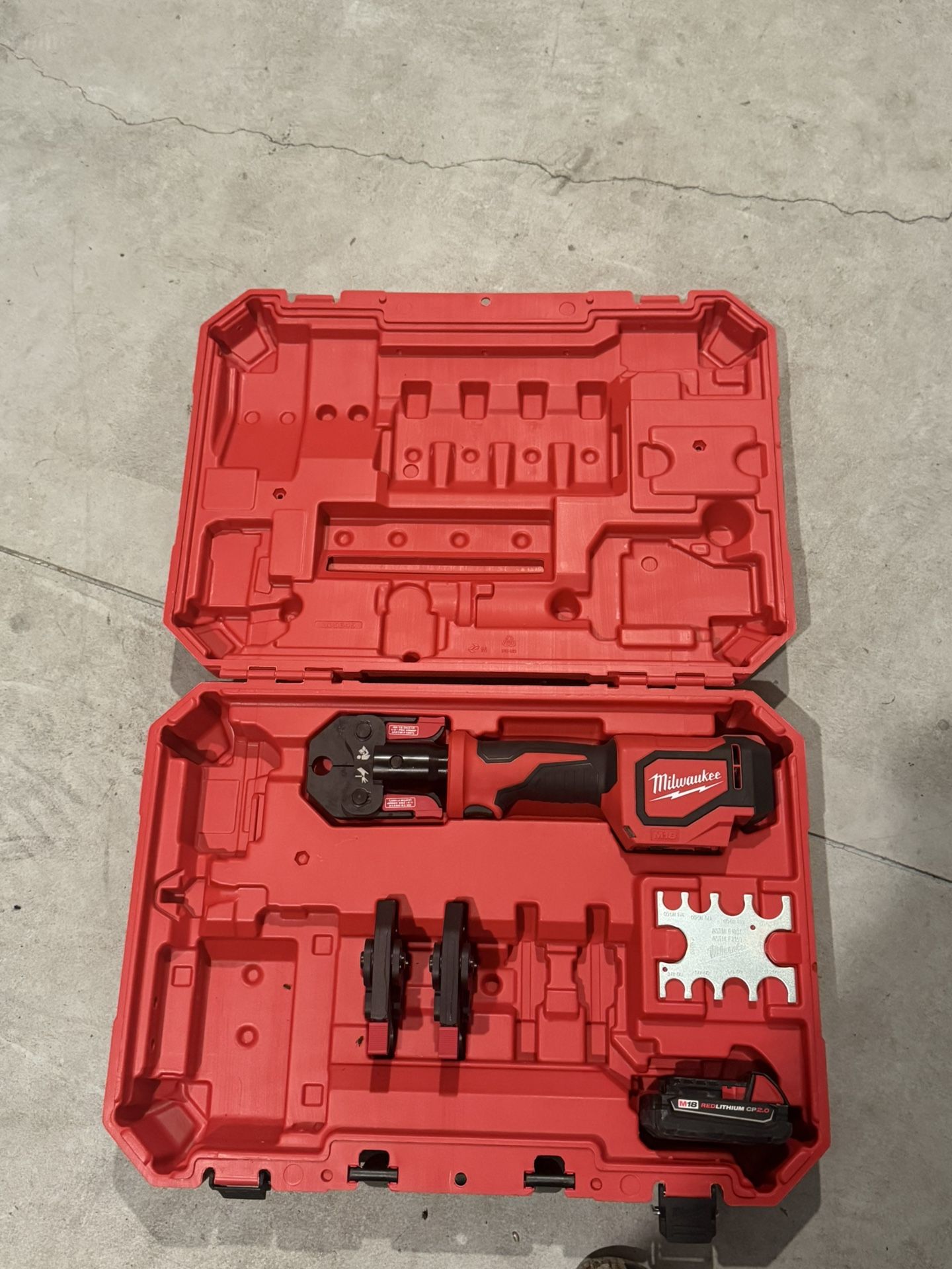 Milwaukee Pro Prods Tool For Pex