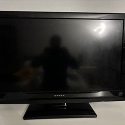 Dynex 32” LCD TV