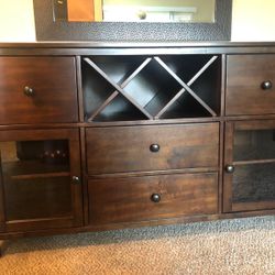 Living room server from Ashley Store  In A Really Good Condition 