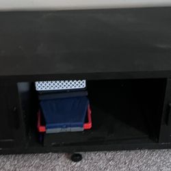 Black tv stand