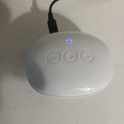 Elecom Bluetooth Wireless Speaker, Compact, White, Egg-shaped, with a power adapter