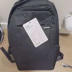 Brand New InCase Icon Slim Backpack 19L