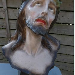 Jesus Crown Of Thorn Statue 