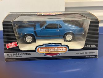 ERTL American Muscle 1970 Ford Boss 302 Mustang 1/18 Die Cast