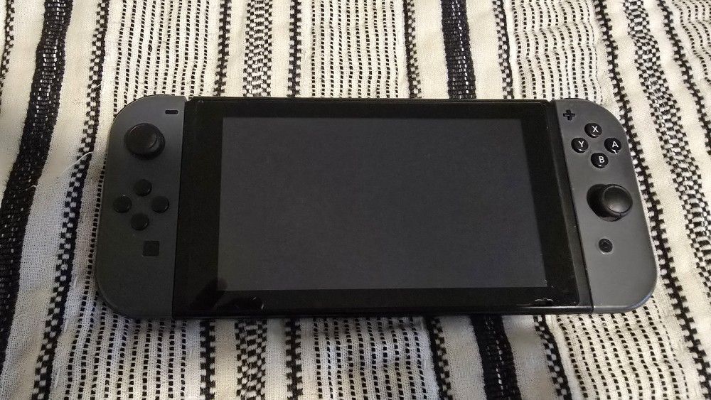 Nintendo Switch (1st Generation) (As Is) (READ DESCRIPTION)