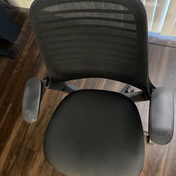 Steelcase Office Chair move out sale