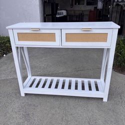 New In Box 39.3"x11.8"x31.5 White Wooden Entryway Console Table Kitchen Console Cabinet