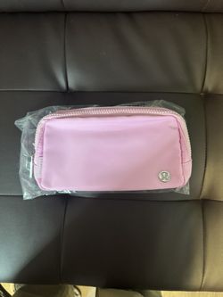 Lululemon 1L Fanny Packs