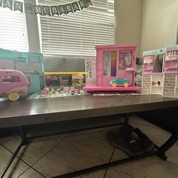 LOL Girls Playset