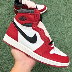 Jordan 1 lost and found size 4-13