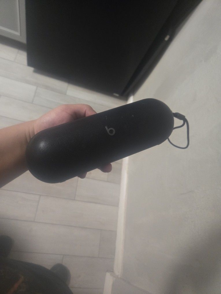 Beat Pill Speaker 