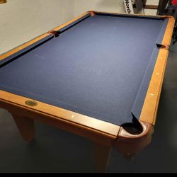 7ft Legacy Pool Table Can Deliver/Install