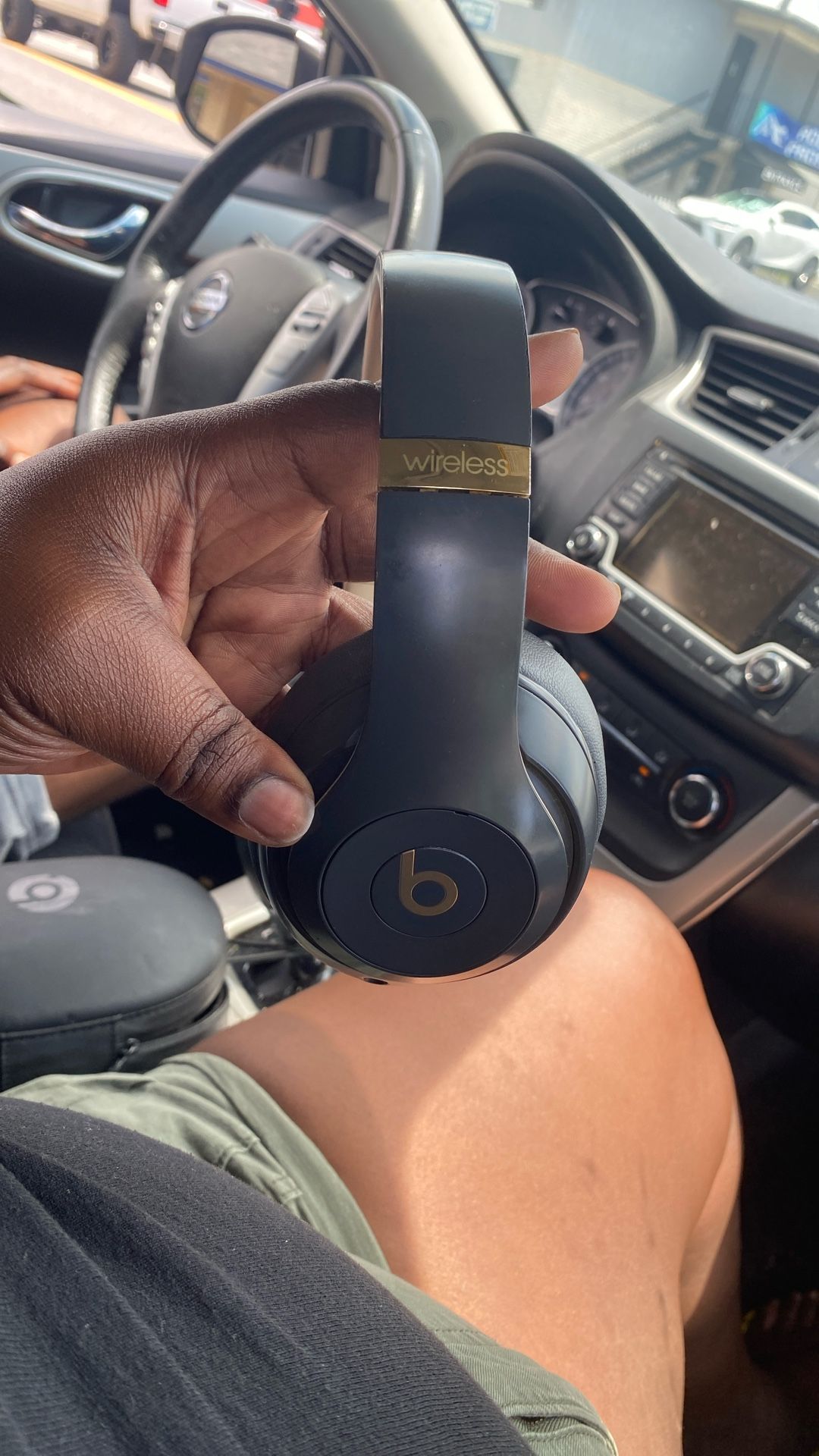 Studio 3 Beats