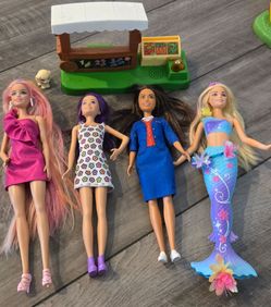 Barbie Doll & Playset Bundle - 4 Dolls + Fisher-Price Market Stand