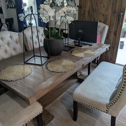 Dining Room Table 