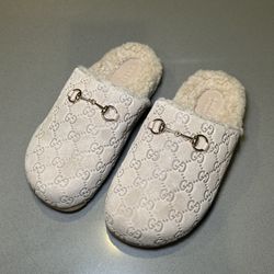 Beautiful Clogs/ Slipers
