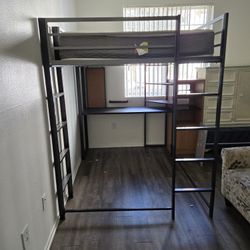 Full Size Loft with Desk *Mattress Included*