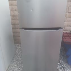 Stainless Refrigerator 