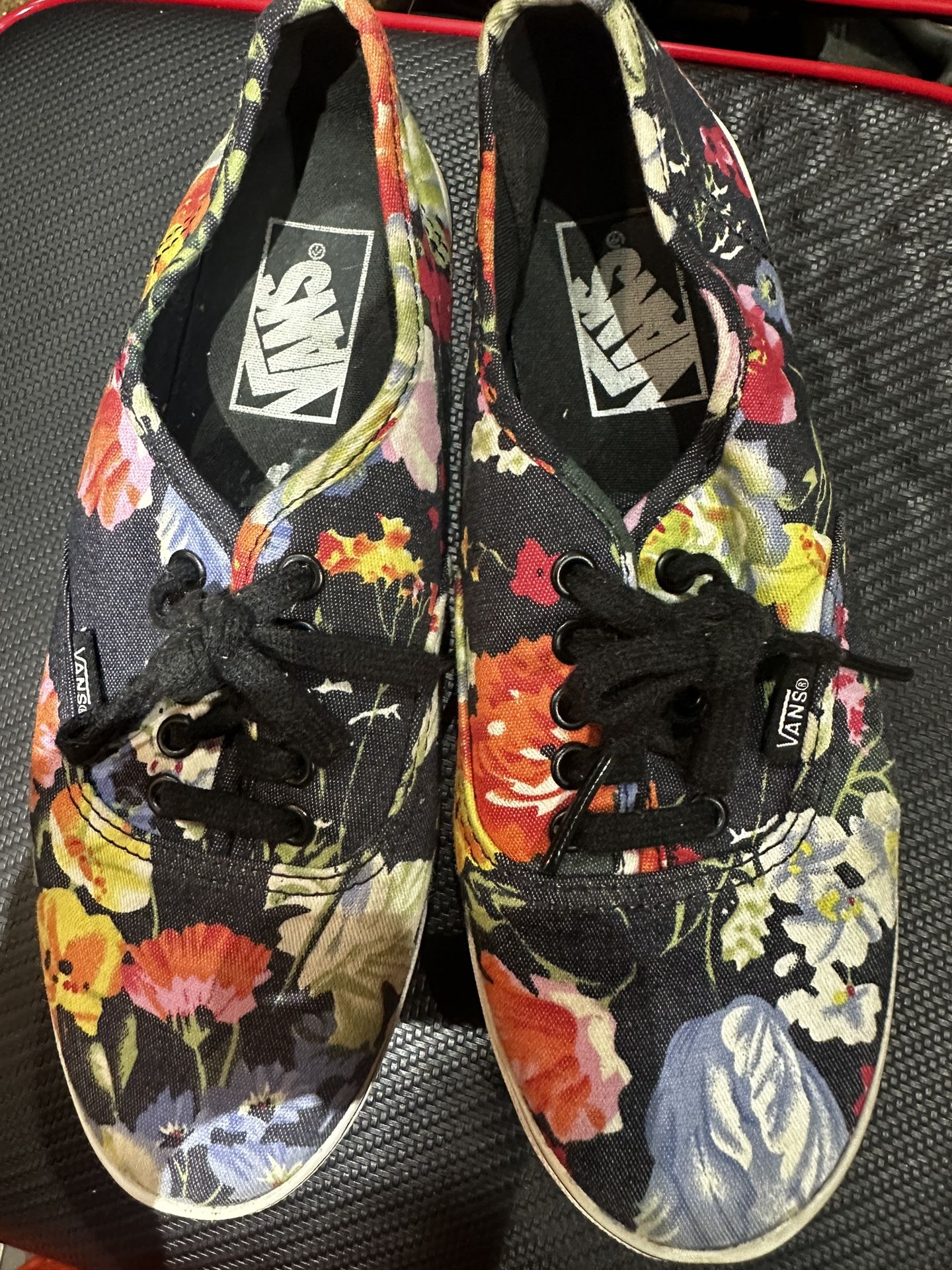 Vans Flowered Sneakers - Size 6 Woman’s 