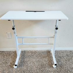 White Metal and Wooden Mobile Stand Up/Sitting Desk/Portable Treadmill Desk