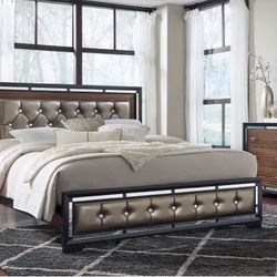 NEW 5 Pcs QUEEN / FULL BEDROOM SET