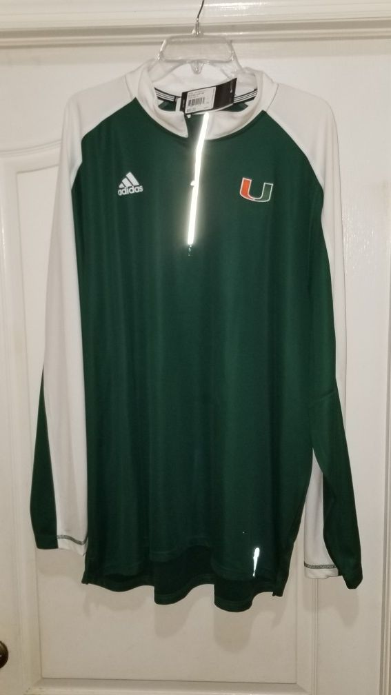 University of Miami Zipup Sweater 2XL for Sale in Hialeah, FL - OfferUp
