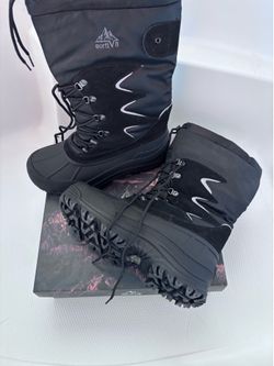 NortiV8 Men’s Snowboots size 9