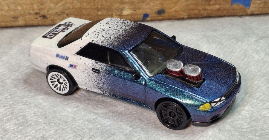Custom Hot Wheels Nissan