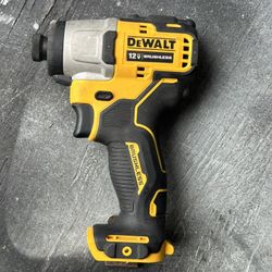 DEWALT ATOMIC 20V