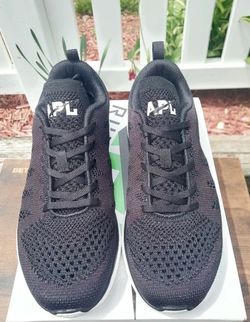 APL + Alo Collab Techloom Pro navy Knit Running Sneakers Women's Size 8