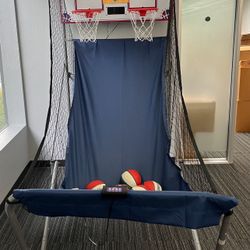 Pop Shot Basketball Game 