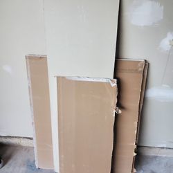 Free Sheetrock Pieces