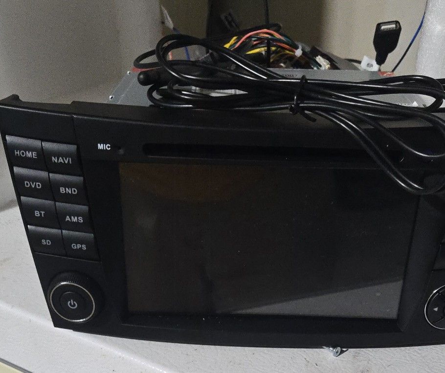 Android Car stereo . Mercedes benz replacement
