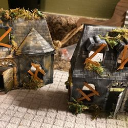Mini Haunted House