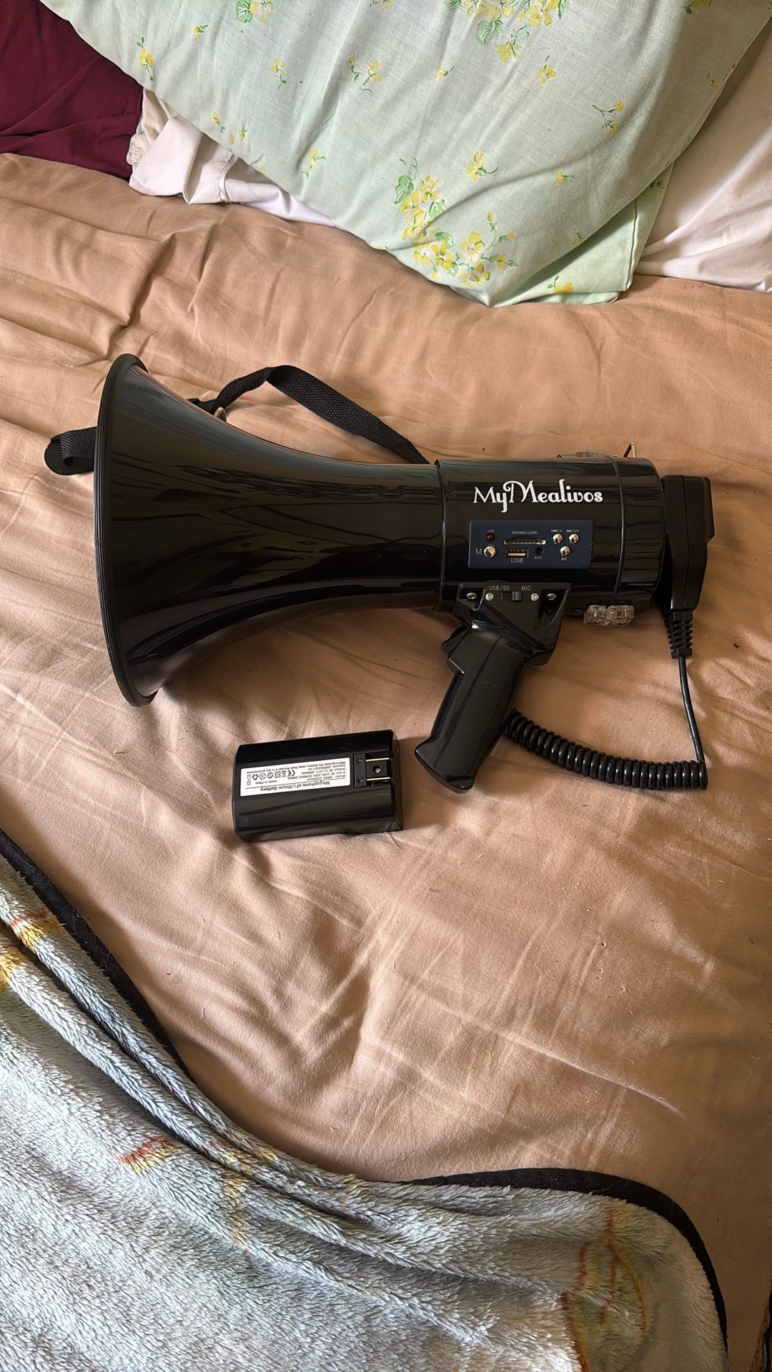 MyMealivos Megaphone with Siren Bullhorn 50 Watt Bullhorn Speaker with Detach...