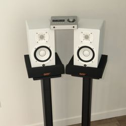 Yamaha HS5 Speakers + Apollo Solo + ACCESSORIES. Best bundle!!