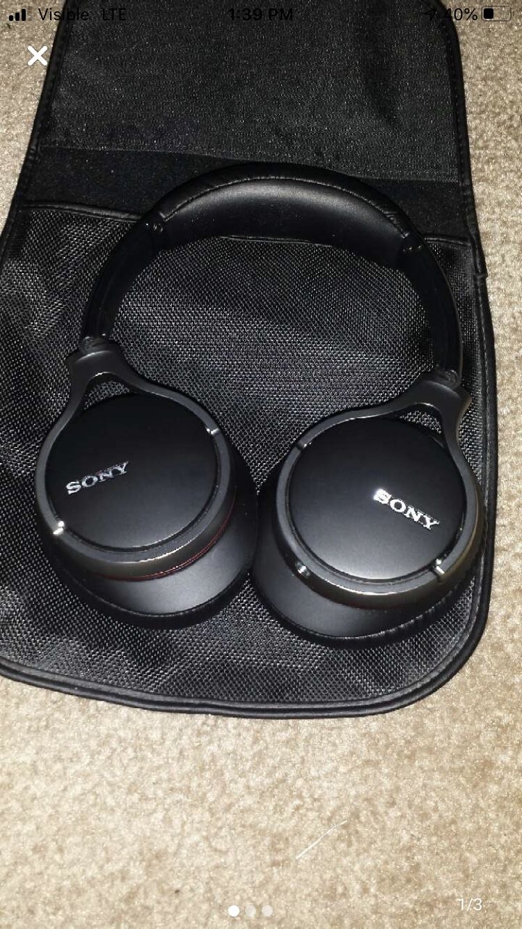 Sony MDR-10r Hi-Res Headphones