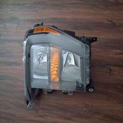 2021 / 2023 Ford F150 Headlights 