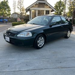 2000 Ford Excursion on offerup