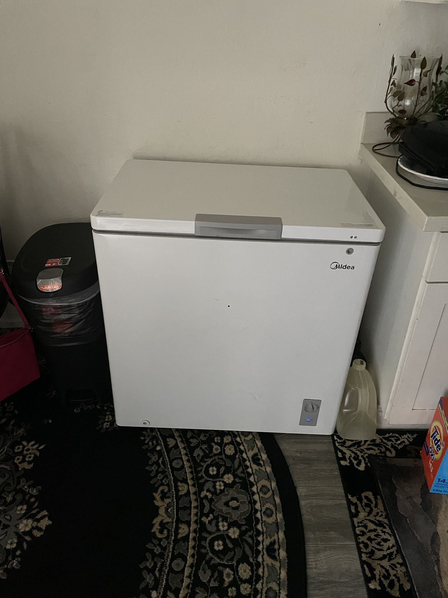 Side Fridge 