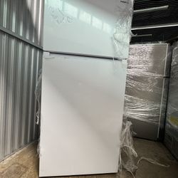 🔥 Brand New MORA Top Freezer Refrigerator – Never Used 🔥