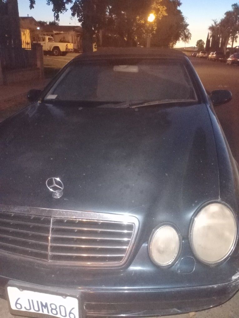 1999 Mercedes-Benz CLK-Class