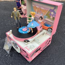 BARBIE MUSIC BOX Let's Go To The Hop