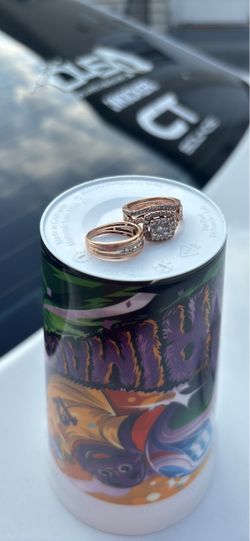 Rose Gold Diamond Halo Bridal Ring Set