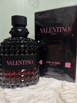 Valentino Born In Roma Intense Perfume