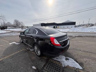 2015 Lincoln MKS
