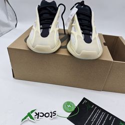 Yeezy Adidas Boost 700 Size 9 In Men 