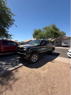 2000 Chevrolet Silverado (Classic) 2500 HD Extended Cab · LS Pickup 4D 6 1/2 ft