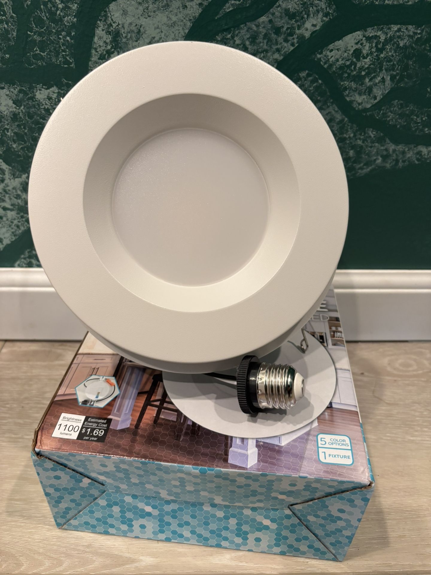 LUXRITE 5/6 Inch LED Recessed Retrofit Downlight set of 6
